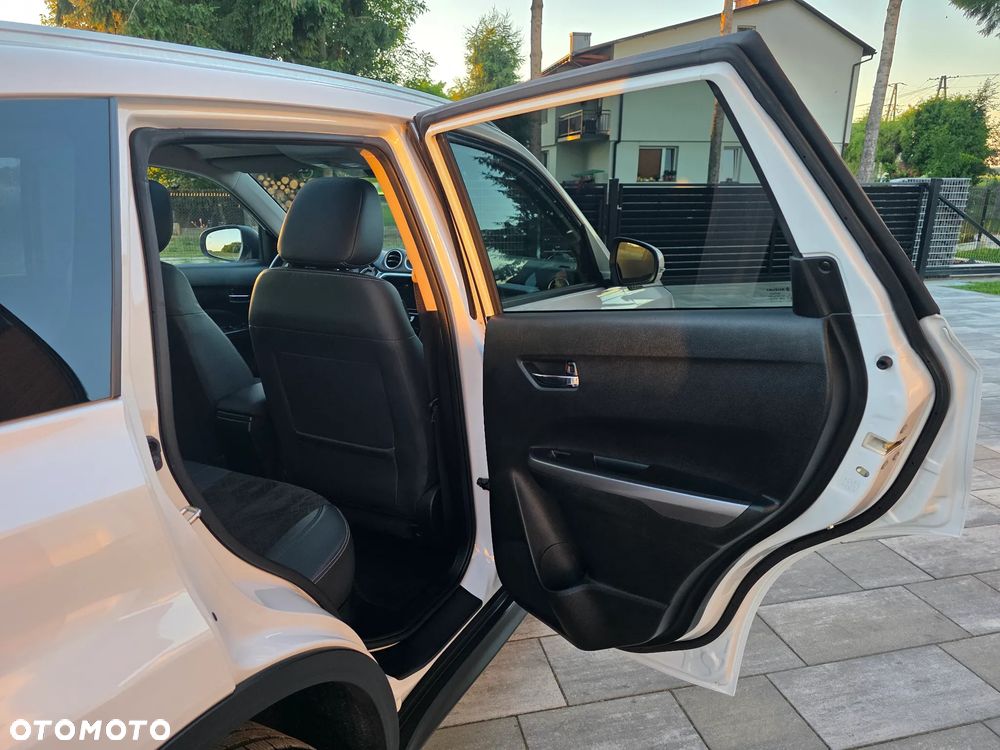 Suzuki Vitara 1.4 Boosterjet Premium 2WD - 21