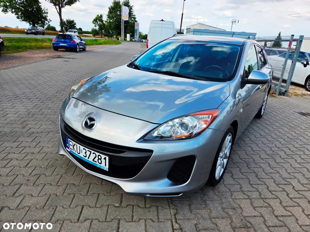 Mazda 3 1.6 CD Exclusive + - 18
