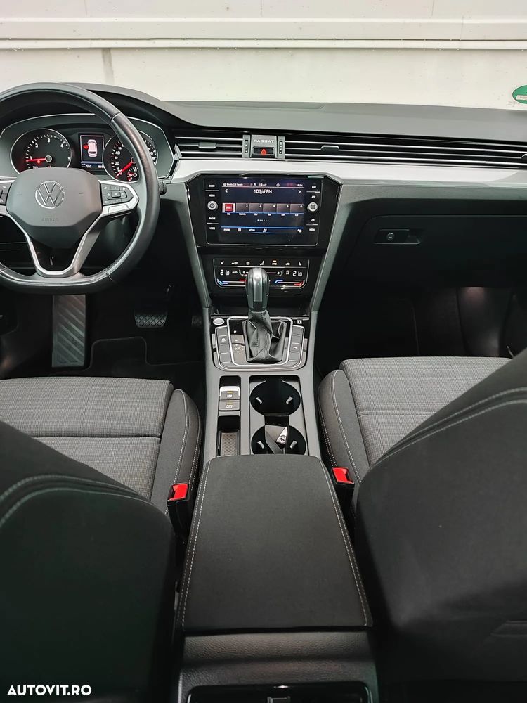 Volkswagen Passat Variant 2.0 TDI SCR DSG Business - 19