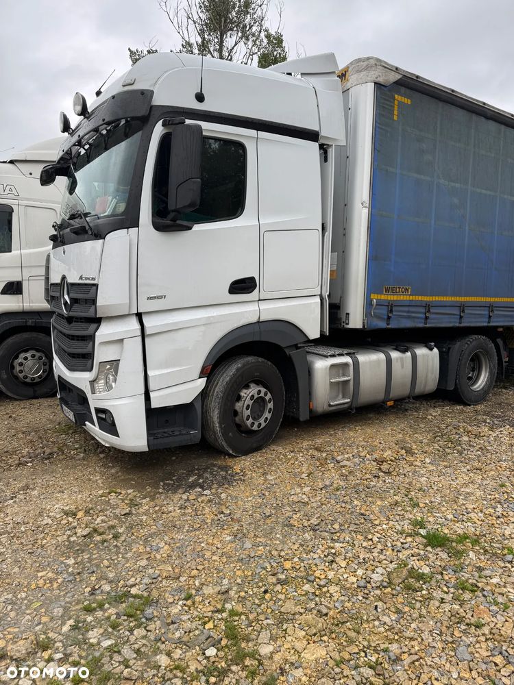 Mercedes-Benz Actros - 4