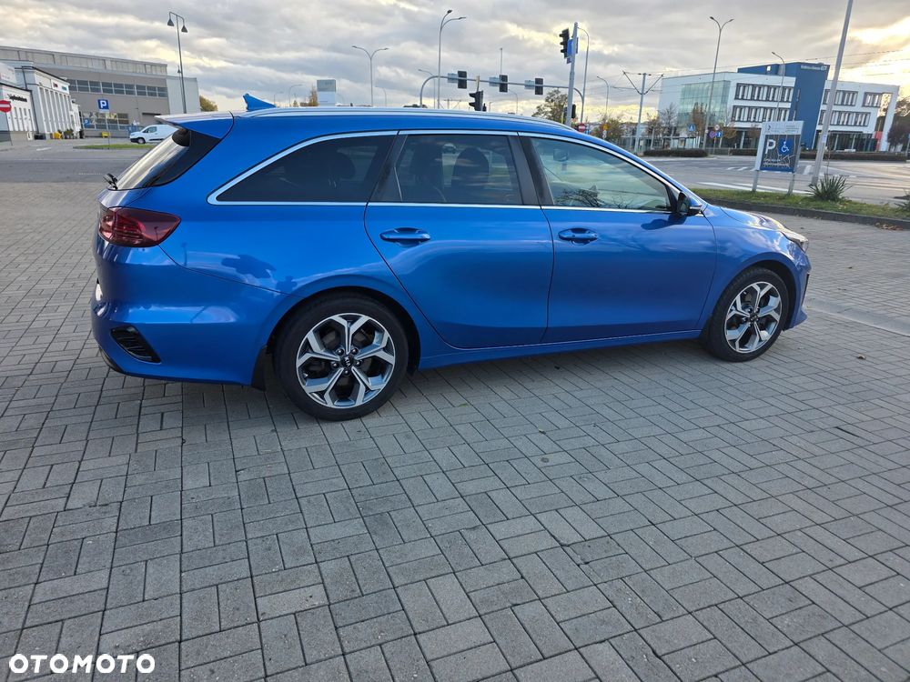Kia Ceed 1.4 T-GDI L Business Line DCT - 12