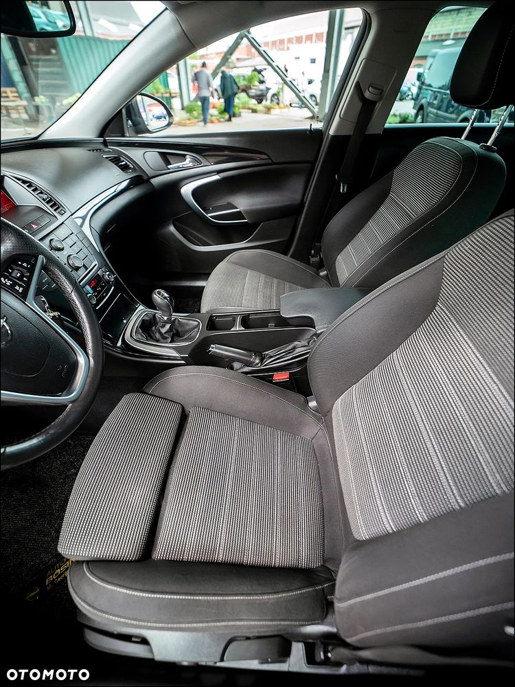 Opel Insignia - 31