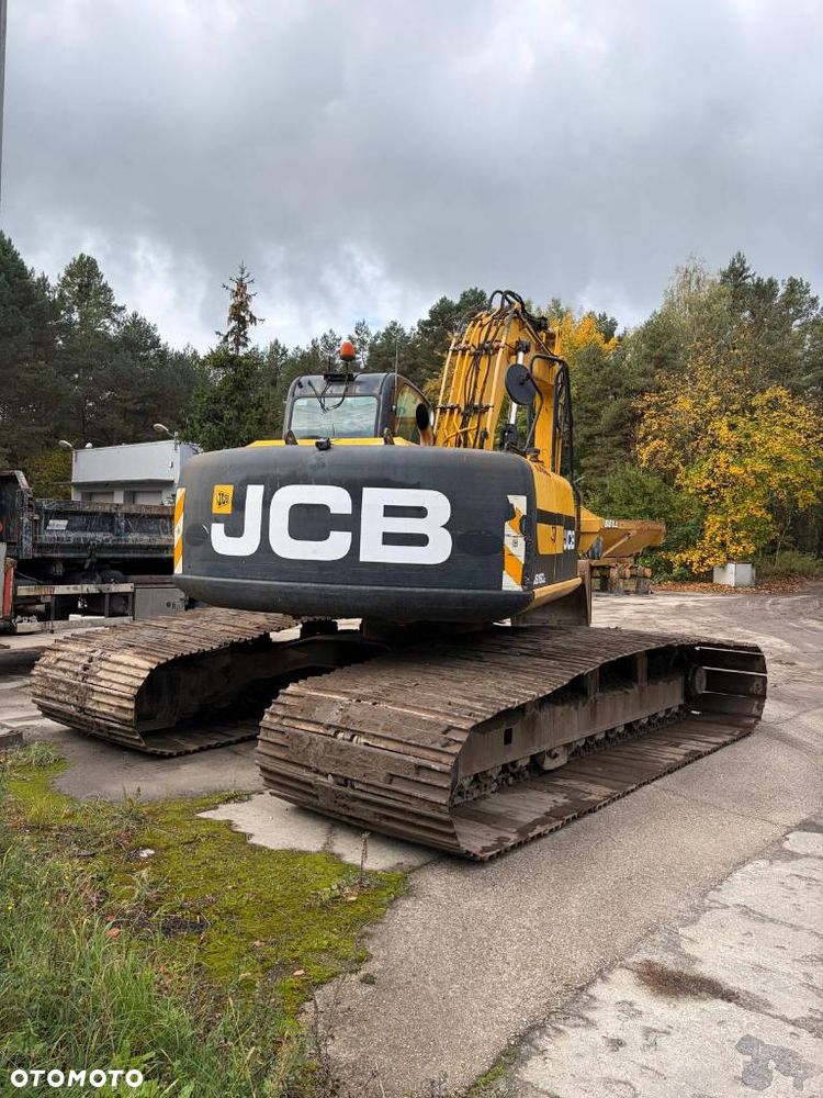 JCB JS 160 LC - 4