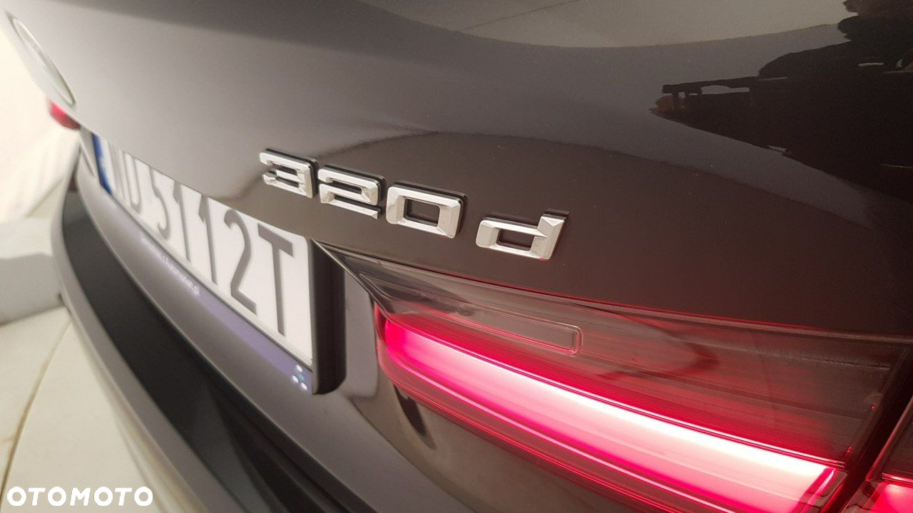 BMW Seria 3 - 16