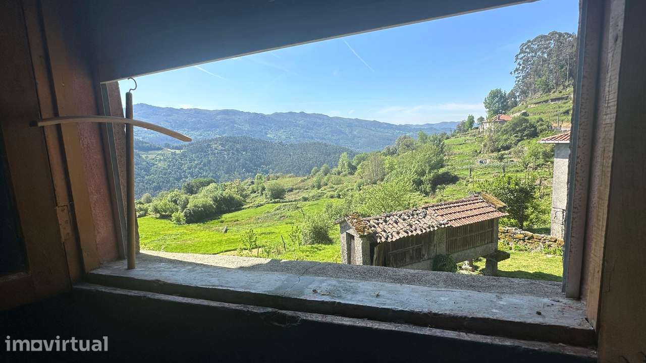 O Refúgio Perfeito ou o Próximo Grande Investimento no Gerês - Grande imagem: 2/34
