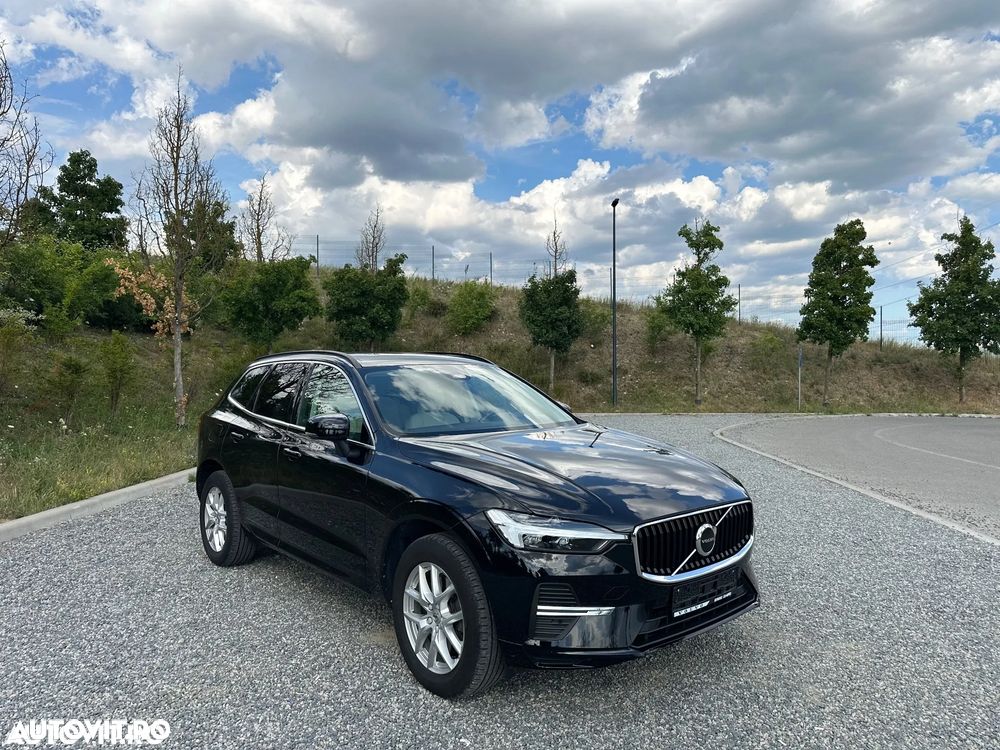 Volvo XC 60 B4 MHEV AT AWD Core - 1