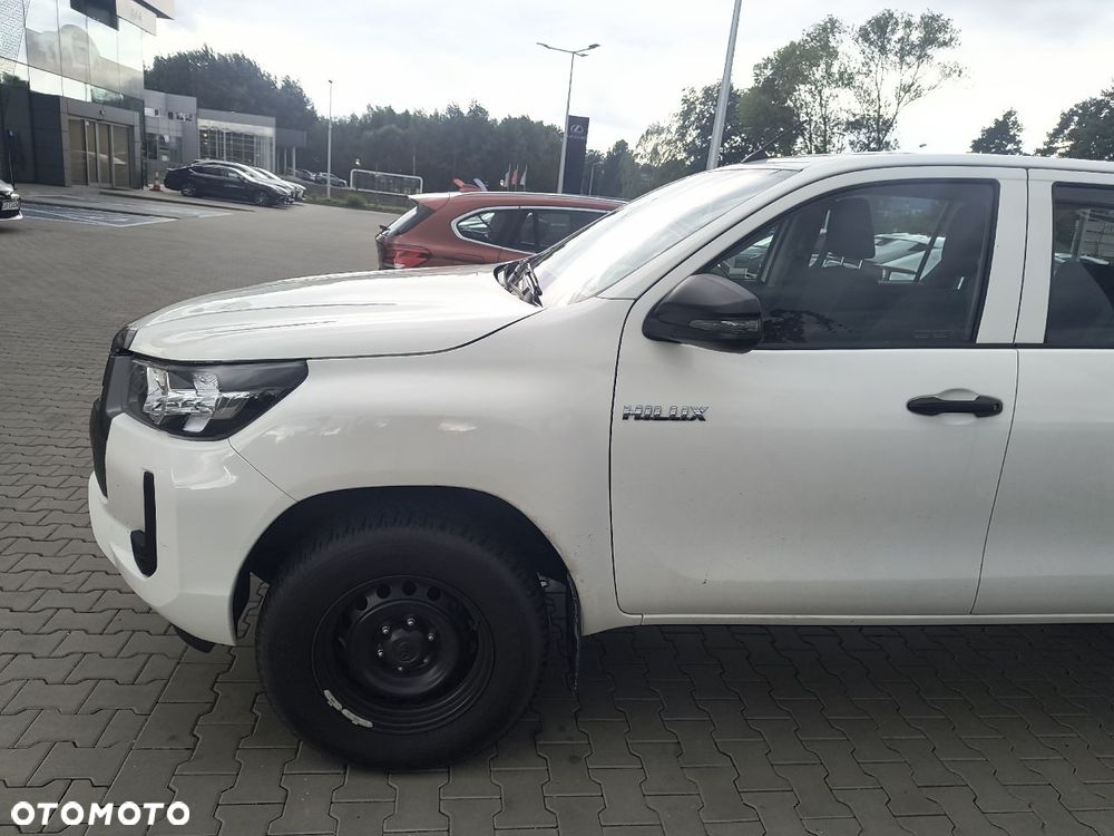 Toyota Hilux 2.4 D-4D Double Cab DL 4x4 - 11