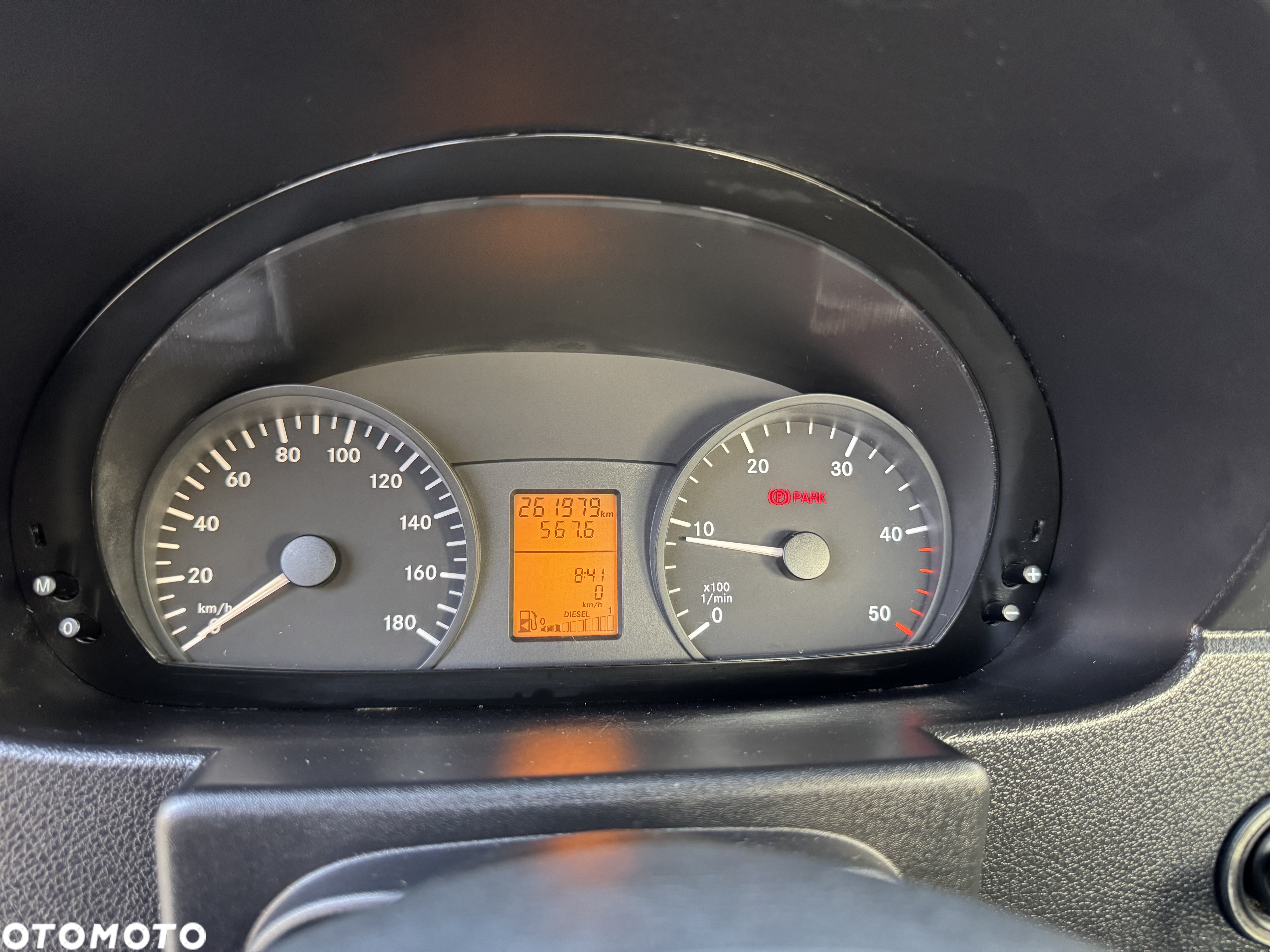Mercedes-Benz Sprinter - 30