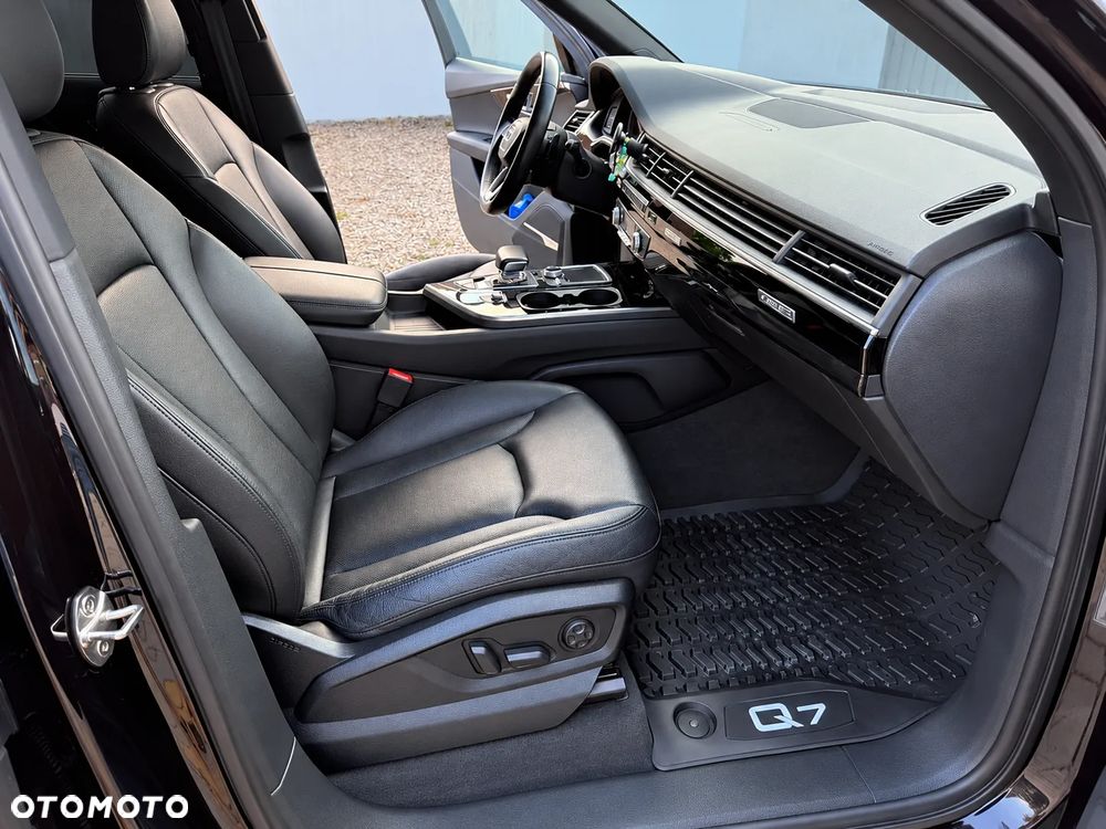 Audi Q7 - 22