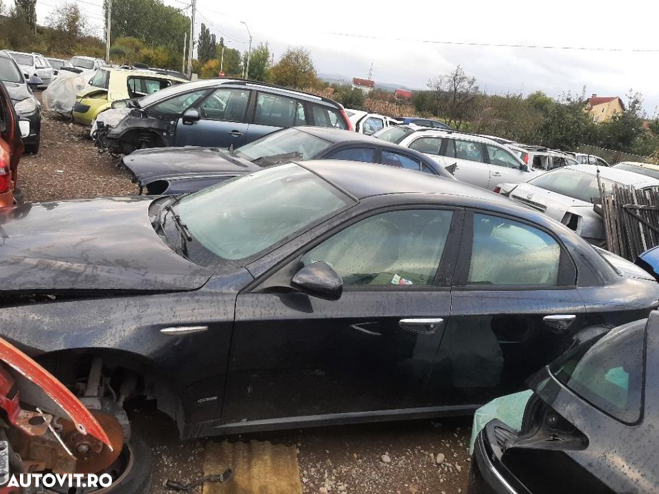 dezmembrez alfa romeo 159 - 3