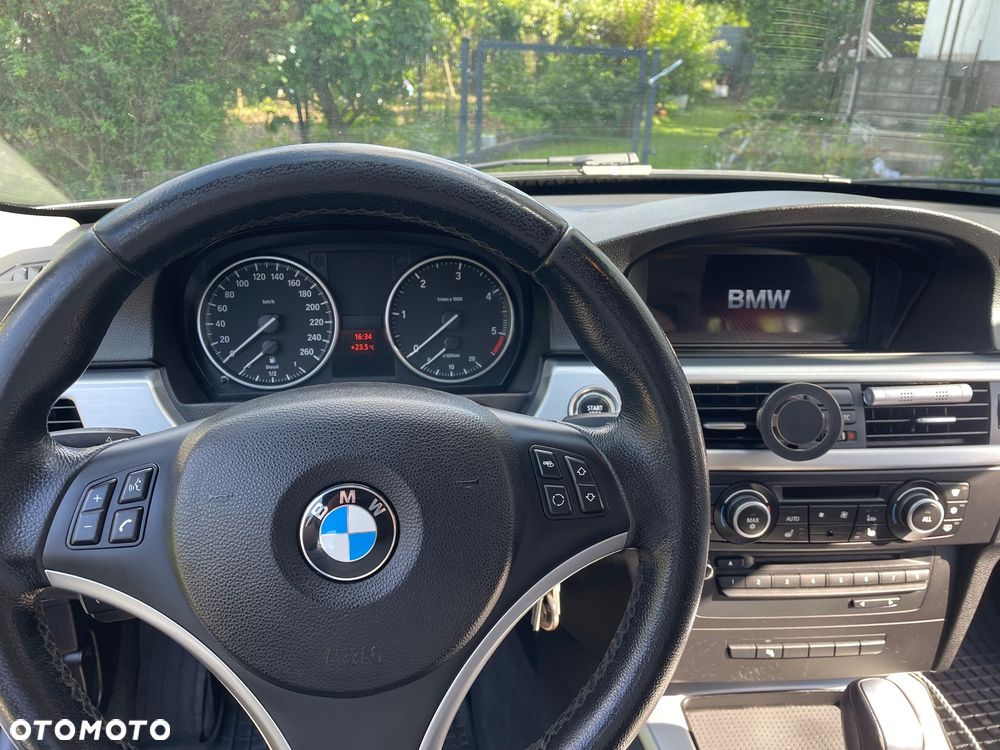 BMW Seria 3 318d DPF - 20
