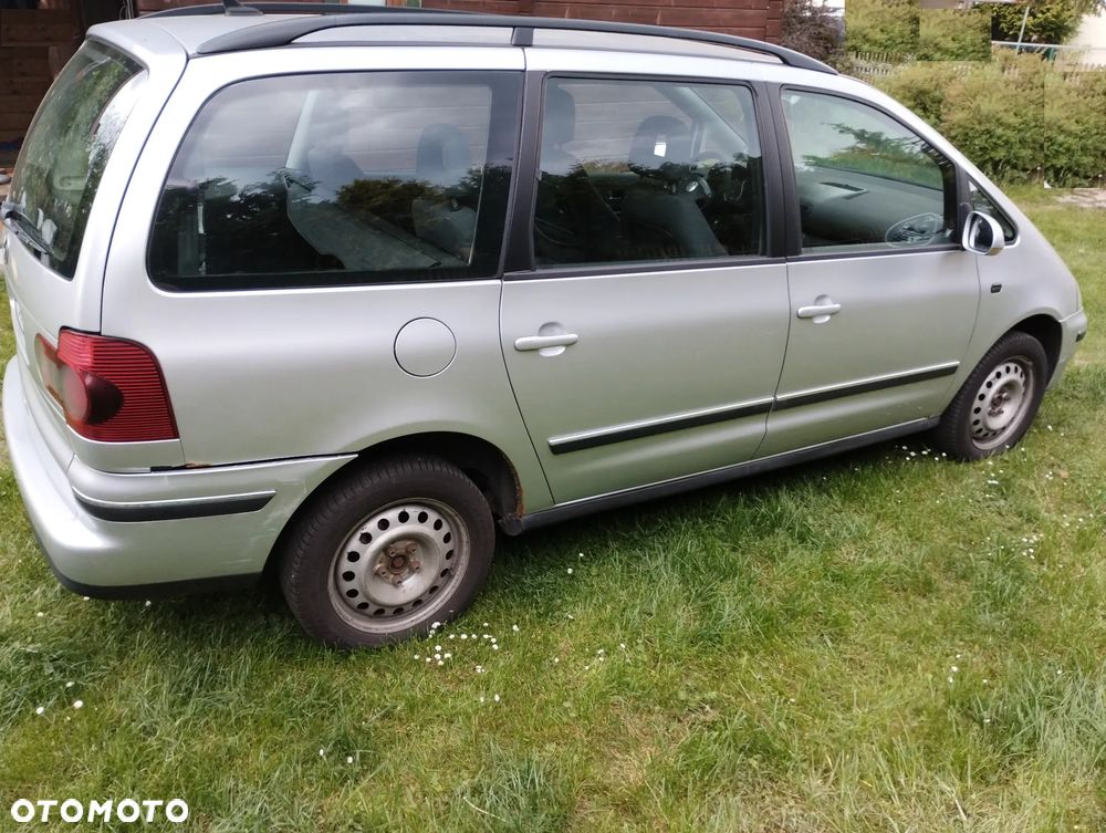 Volkswagen Sharan 2.8 V6 Comfortline 4Mot - 3