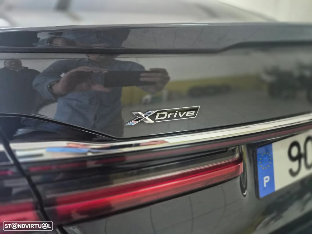 BMW 740 d xDrive Pack M Auto - 21