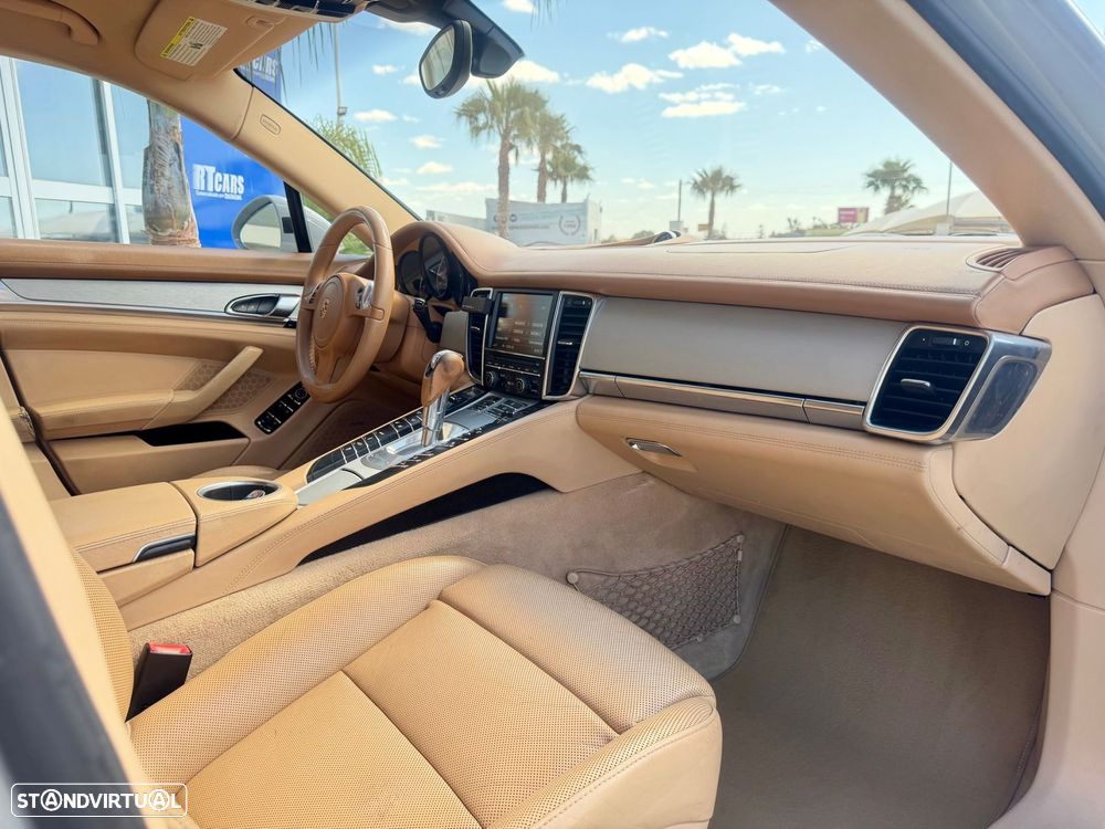 Porsche Panamera S Hybrid - 8