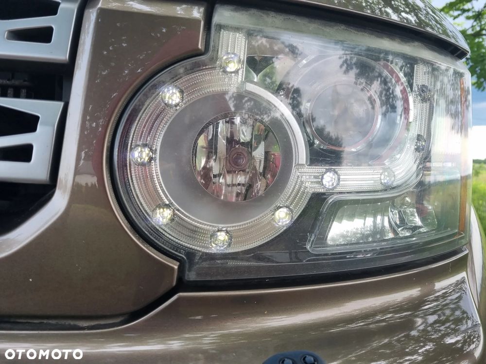 Land Rover Discovery 3.0 Si6 HSE Luxury - 29