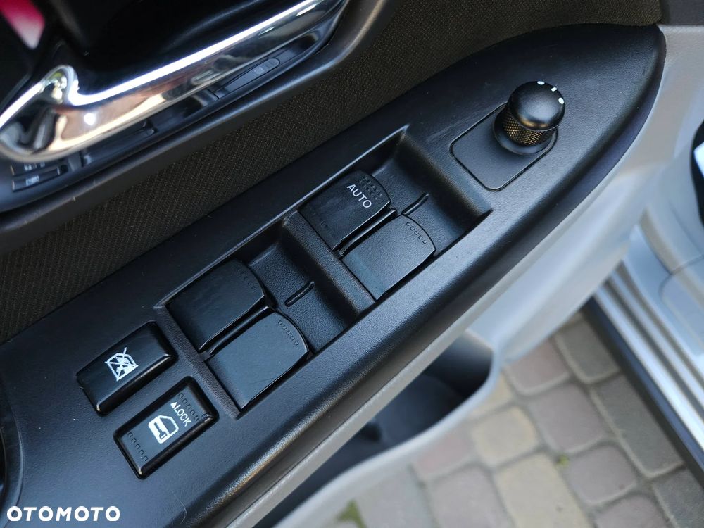 Suzuki SX4 1.6 Comfort 4WD - 24