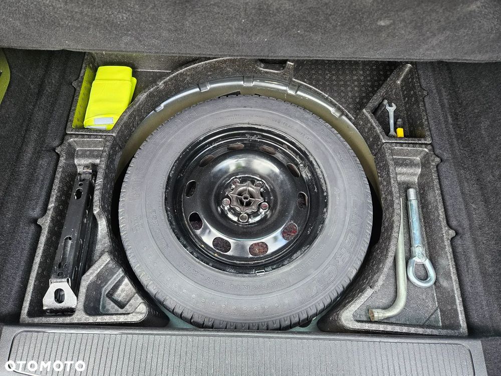 Opel Astra 1.4 Turbo ENERGY - 32