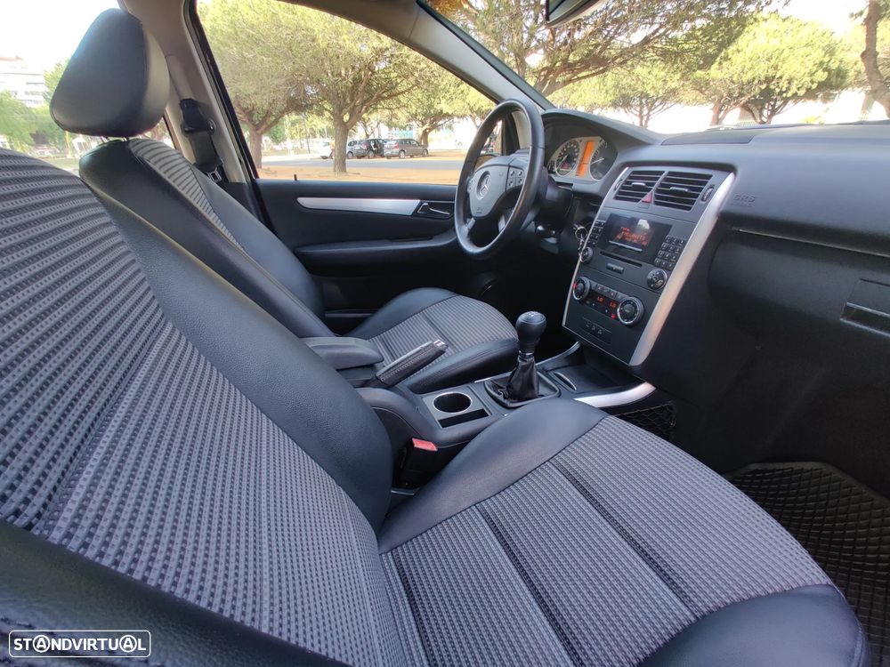 Mercedes-Benz B 150 Special Edition - 25