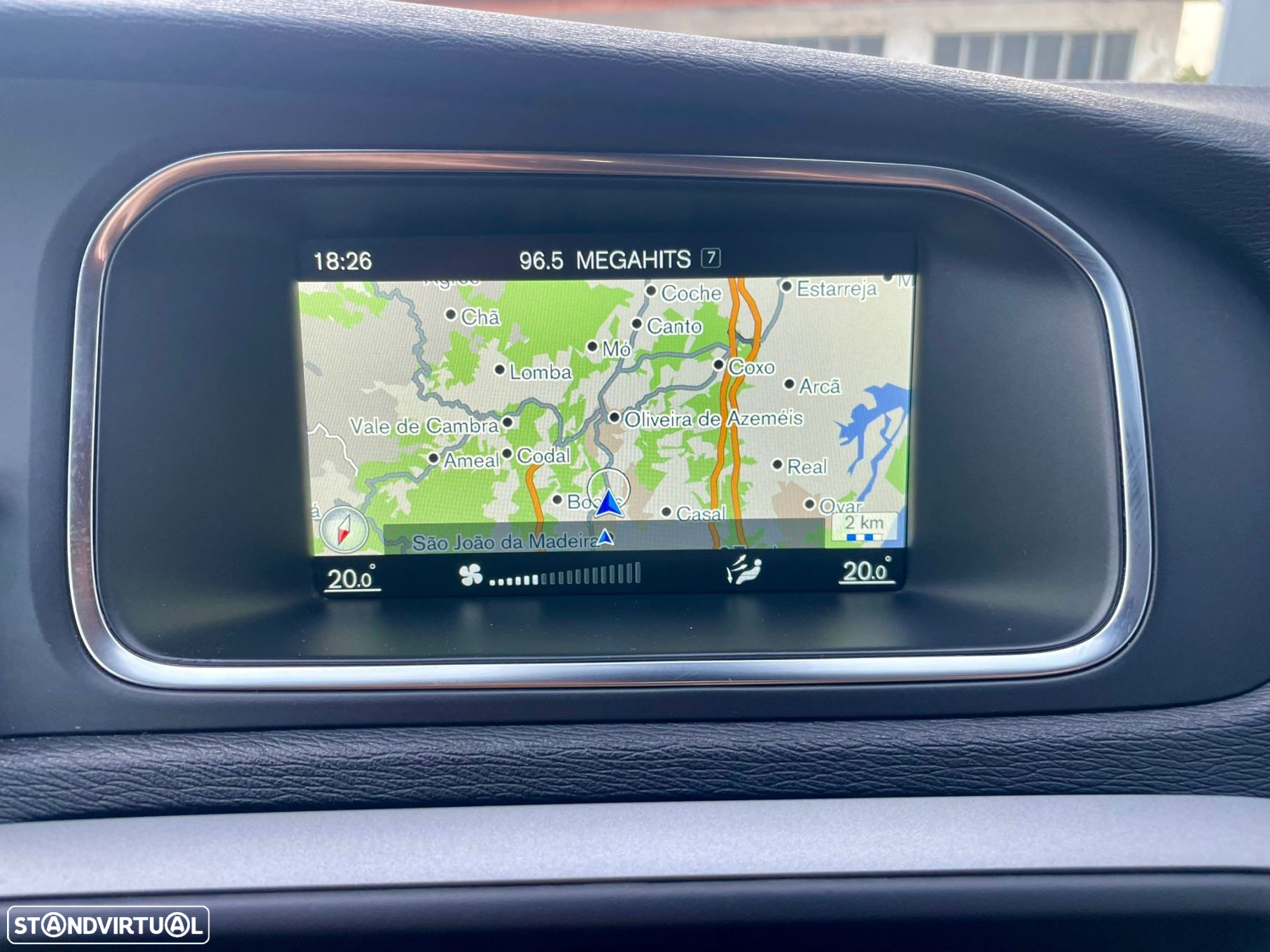 Volvo V40 Cross Country 2.0 D2 Momentum - 12