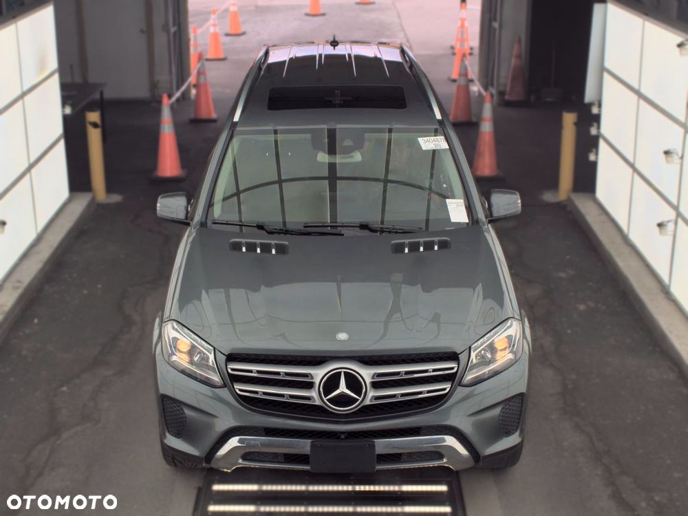 Mercedes-Benz GLS - 4