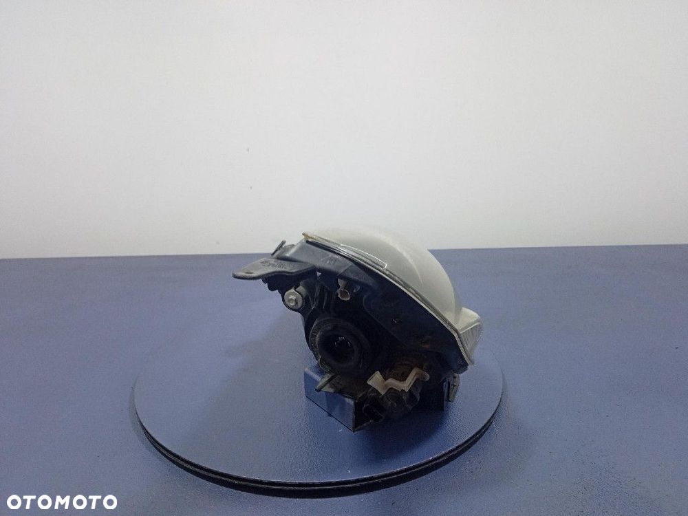 HONDA JAZZ II 02- REFLEKTOR PRAWY LAMPA EU P2187 - 3