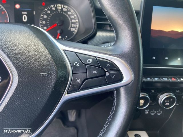 Renault Clio TCe 90 EVOLUTION - 12