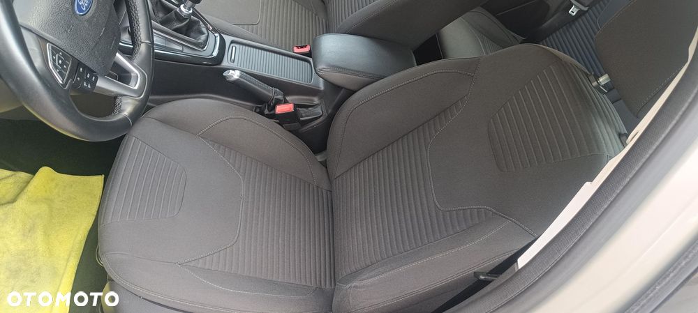 Ford Focus 1.0 EcoBoost Edition - 11