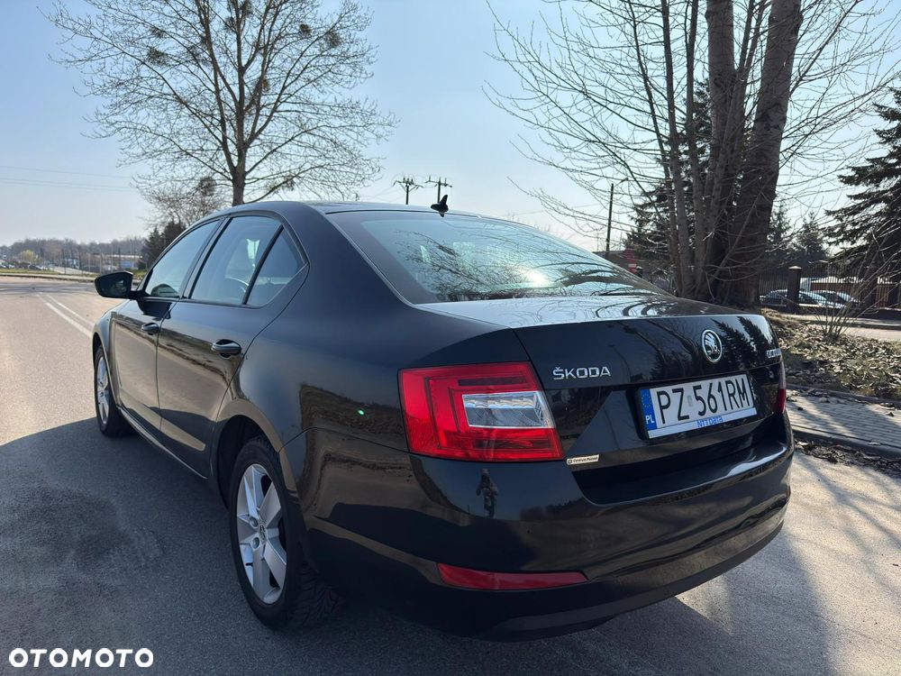 Skoda Octavia 1.4 TSI Ambition - 6