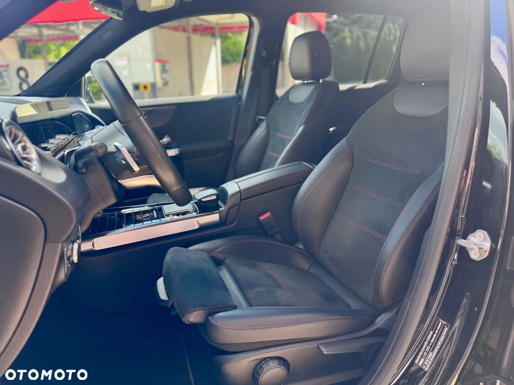 Mercedes-Benz GLB 200 d AMG Line 8G-DCT - 16