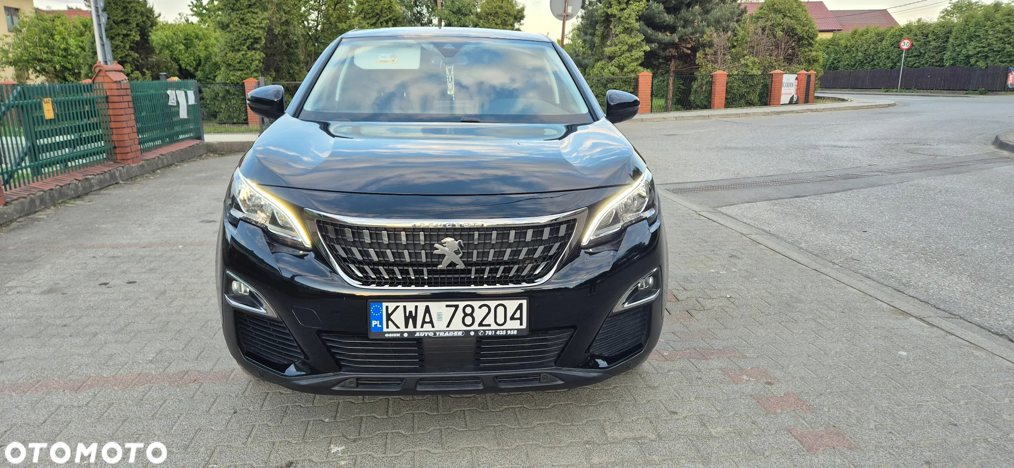Peugeot 3008 1.5 BlueHDi Active S&S EAT8 - 16