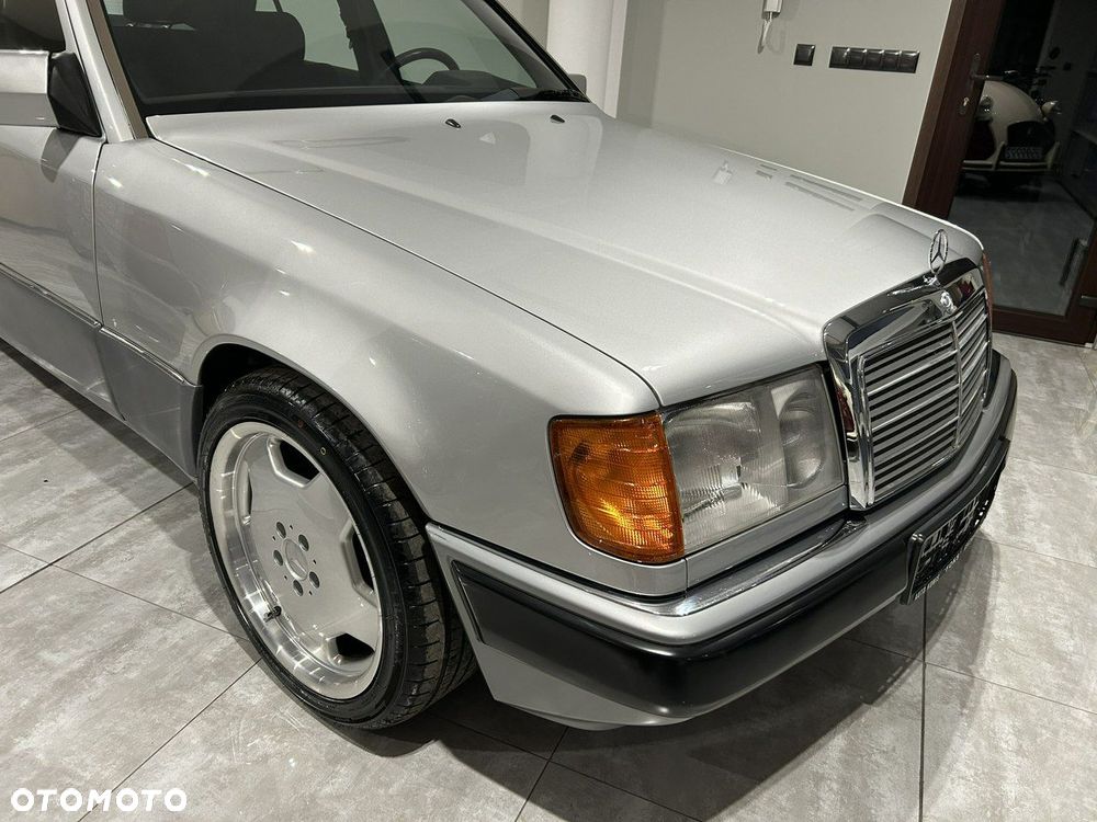 Mercedes-Benz W124 (1984-1993) - 17