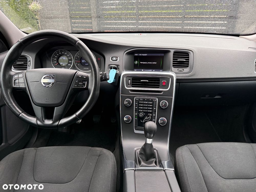 Volvo V60 T3 Edition - 29