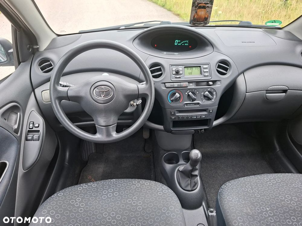 Toyota Yaris 1.0 Edition - 26