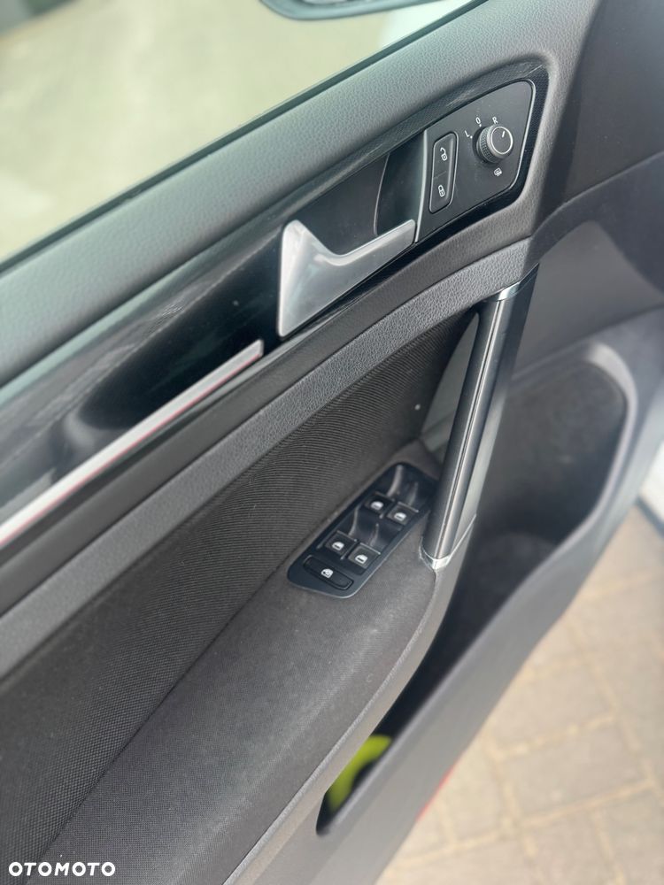 Volkswagen Golf GTI (BlueMotion Technology) DSG - 13