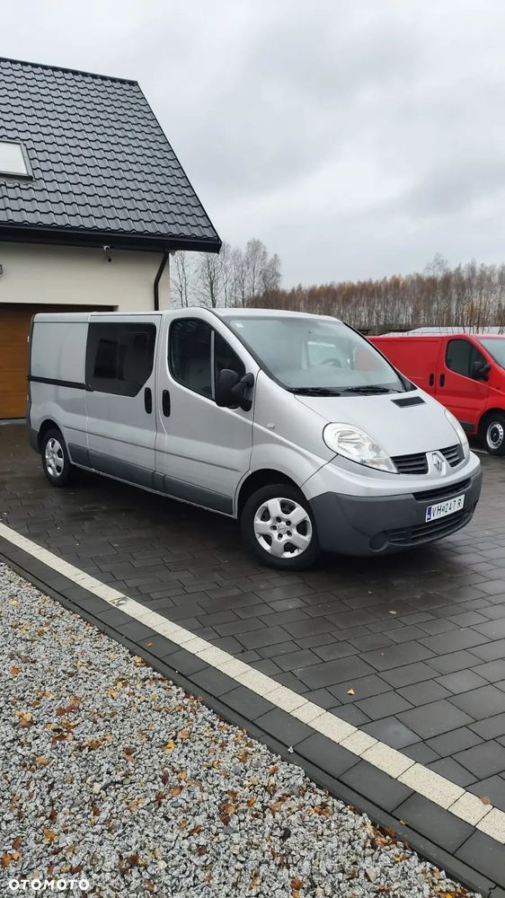 Renault Trafic - 2