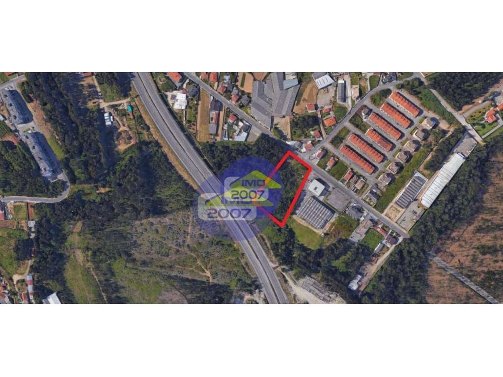 Conjunto de 2 terrenos em Rio Meão - Grande imagem: 2/14