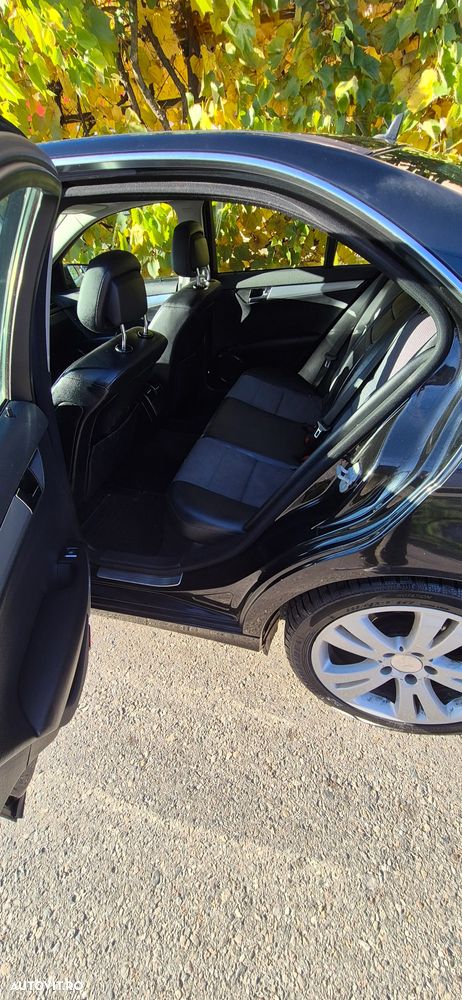 Mercedes-Benz C 200 CDI - 4