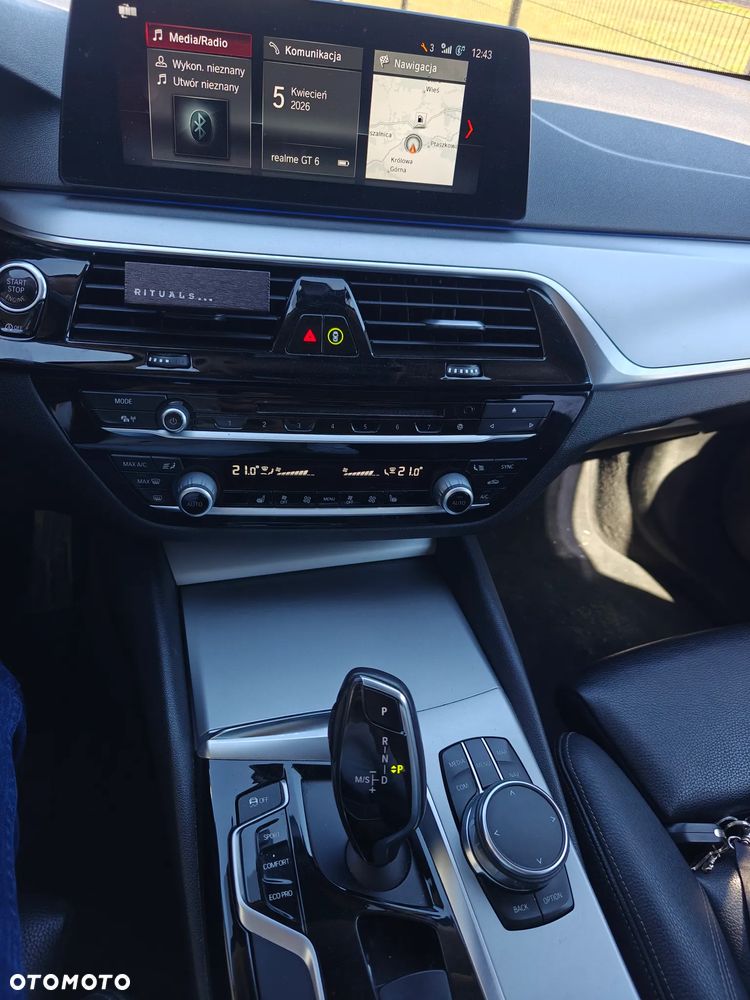 BMW Seria 5 520d xDrive Sport Line - 6