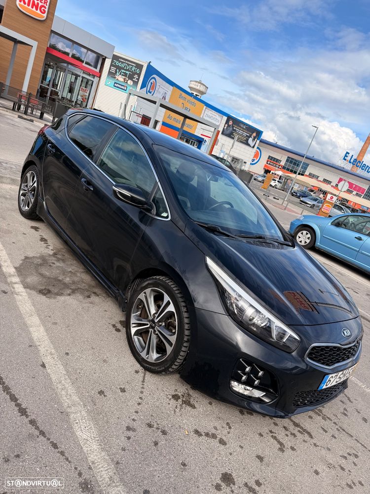 Kia Ceed 1.6 CRDi GT Line - 2
