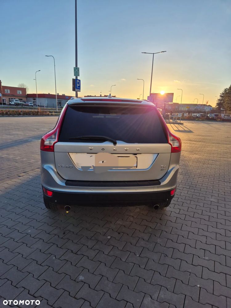 Volvo XC 60 T6 AWD Kinetic - 17