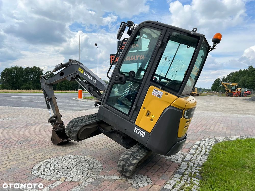 Volvo EC20D - 9
