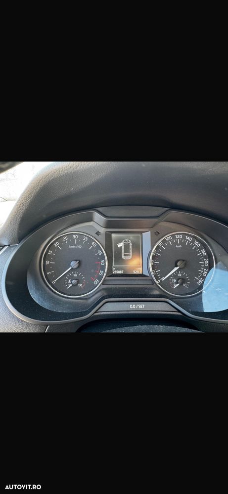 Skoda Octavia 1.6 TDI Ambiente - 7