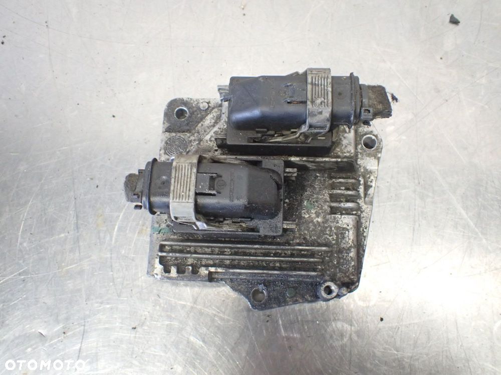 KOMPUTER SILNIKA OPEL MERIVA A 1.6  12249823 - 2