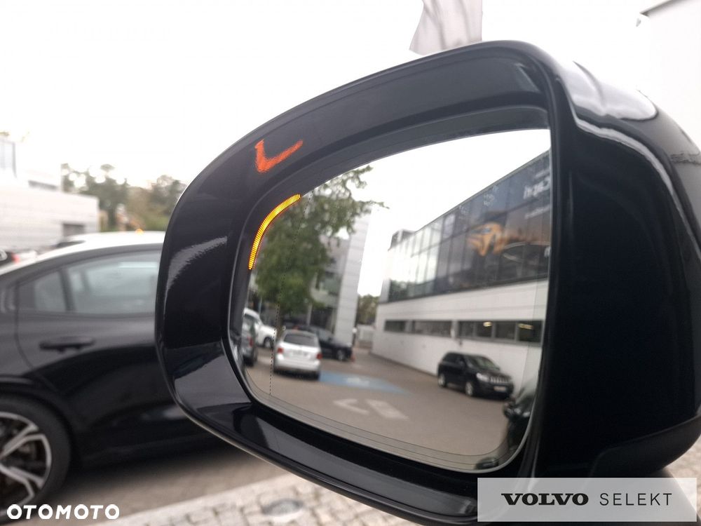 Volvo XC 60 - 31