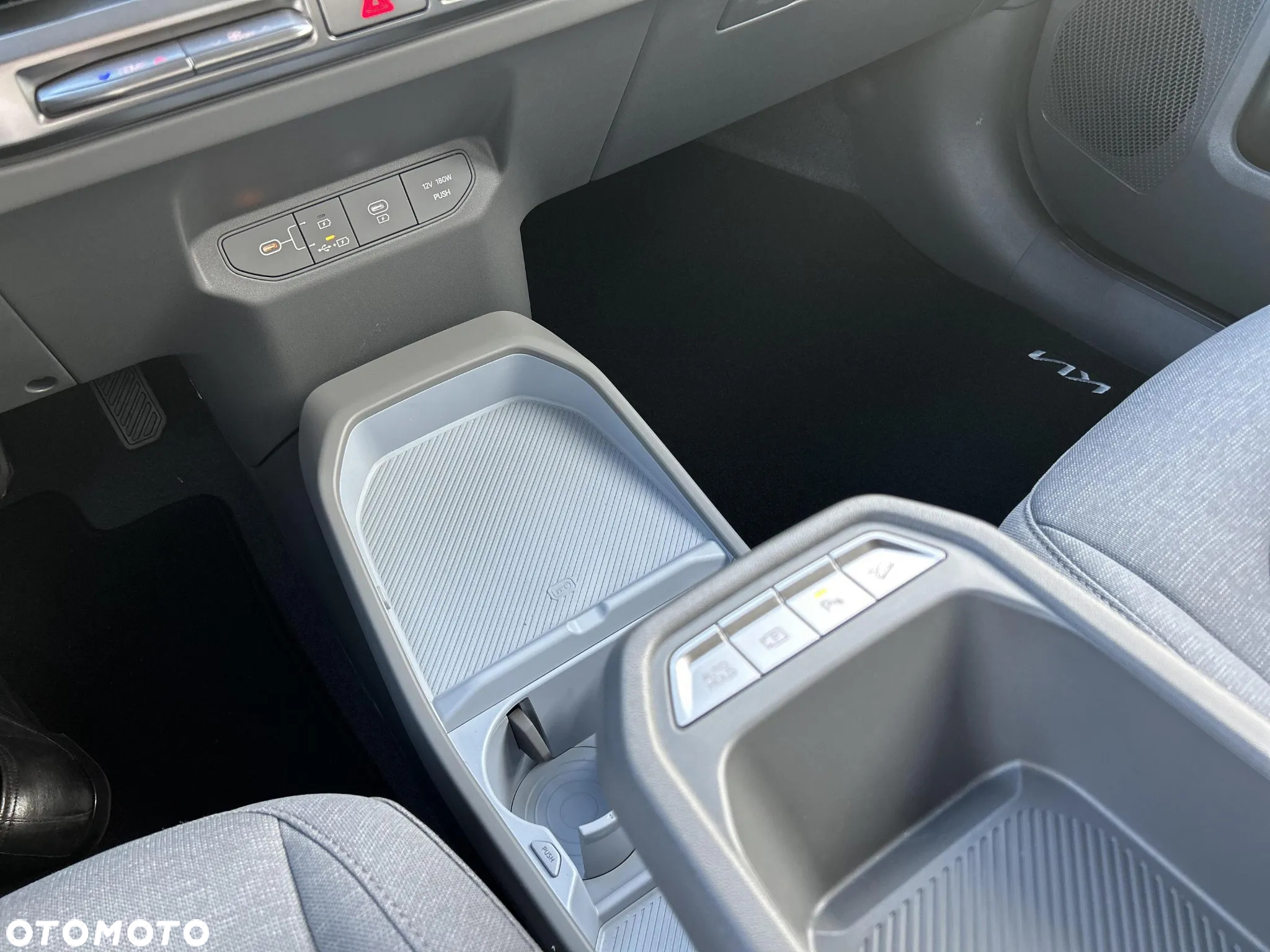 Kia EV3 58.3kWh Earth - 13