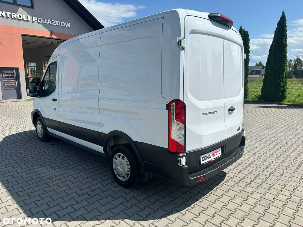Ford Transit - 4