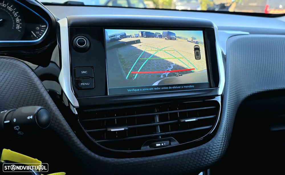 Peugeot 2008 PureTech 110 Stop&Start EAT6 Crossway - 17