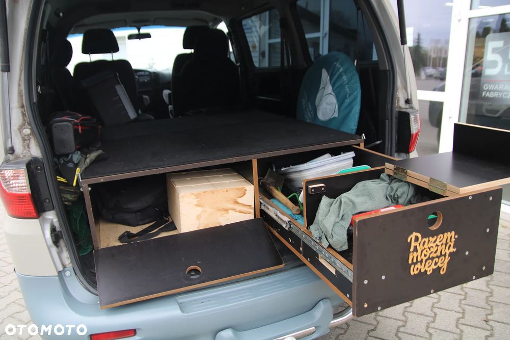 Hyundai H-1 Starex - 23