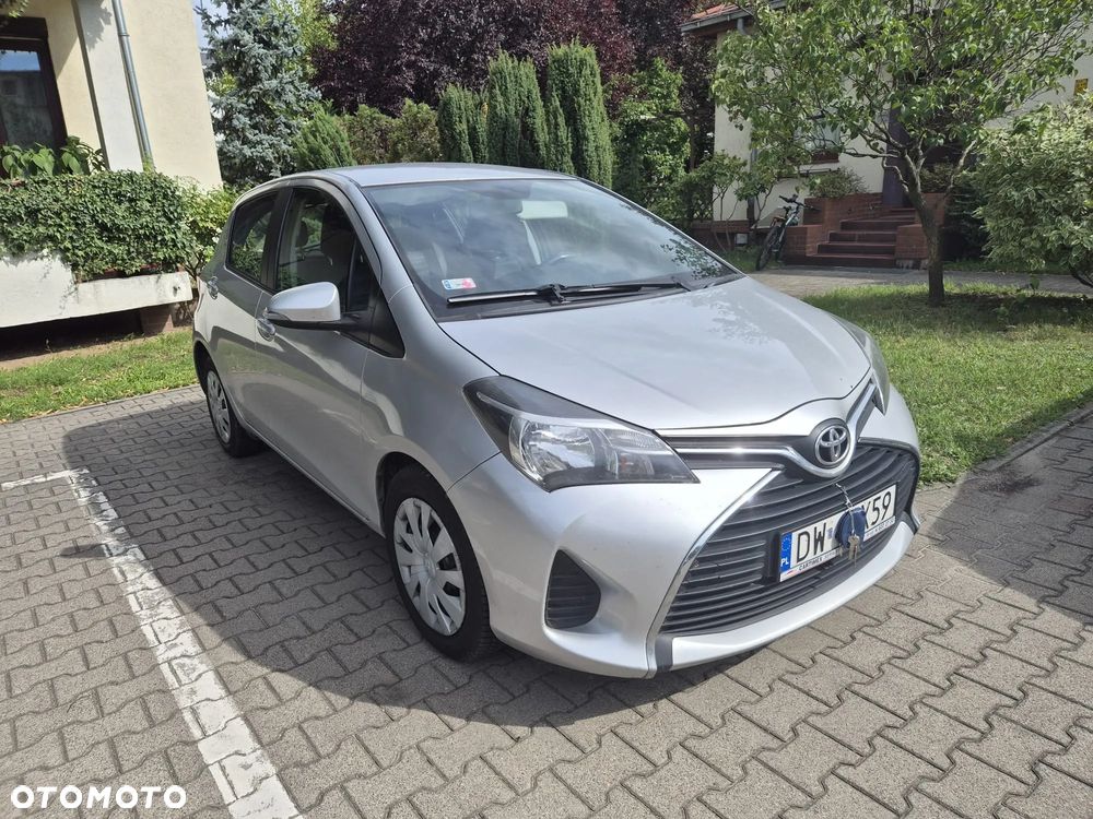 Toyota Yaris 1.0 Active EU6 - 1