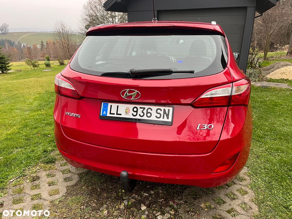 Hyundai i30 i30cw 1.4 Trend - 6
